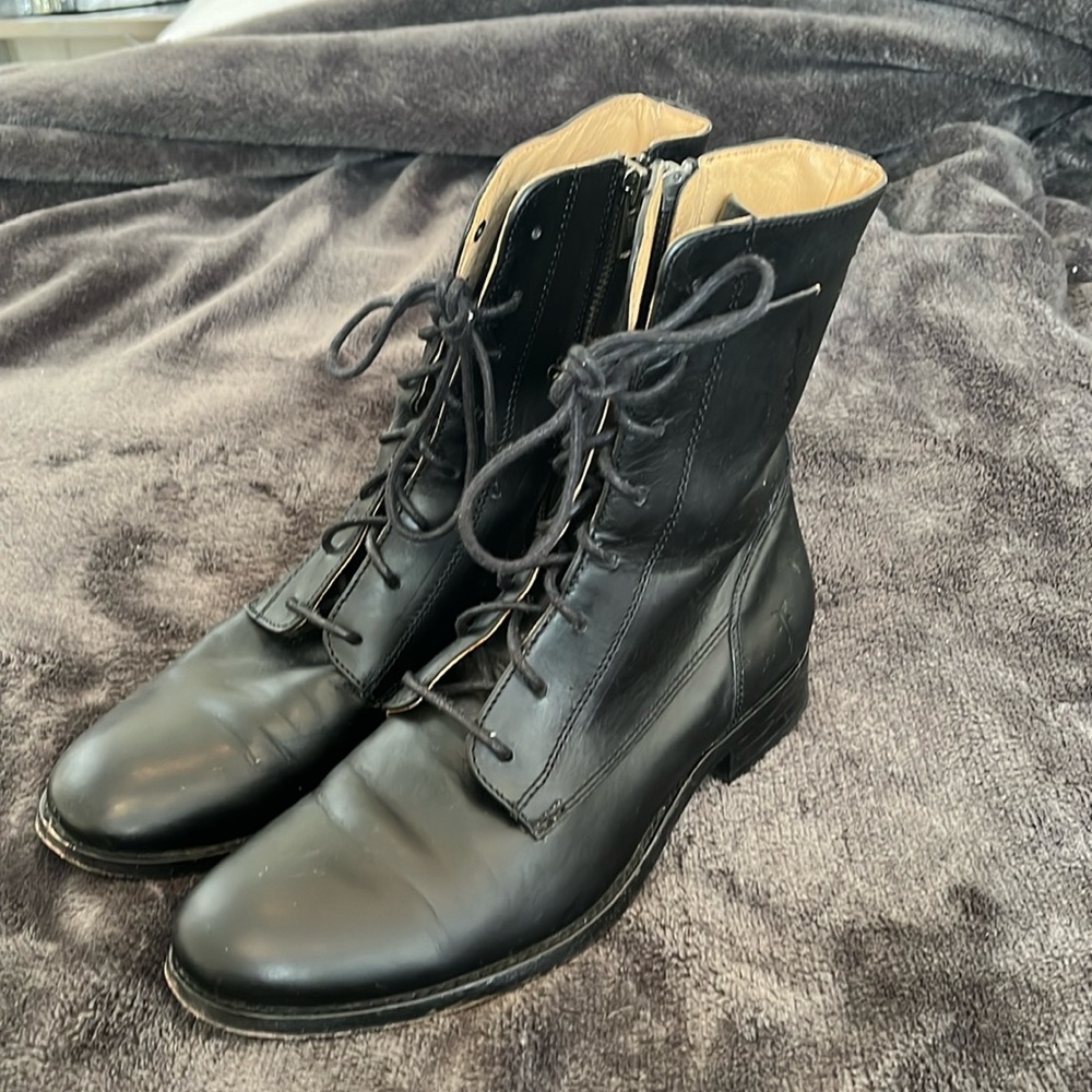 Frye Melissa short boots